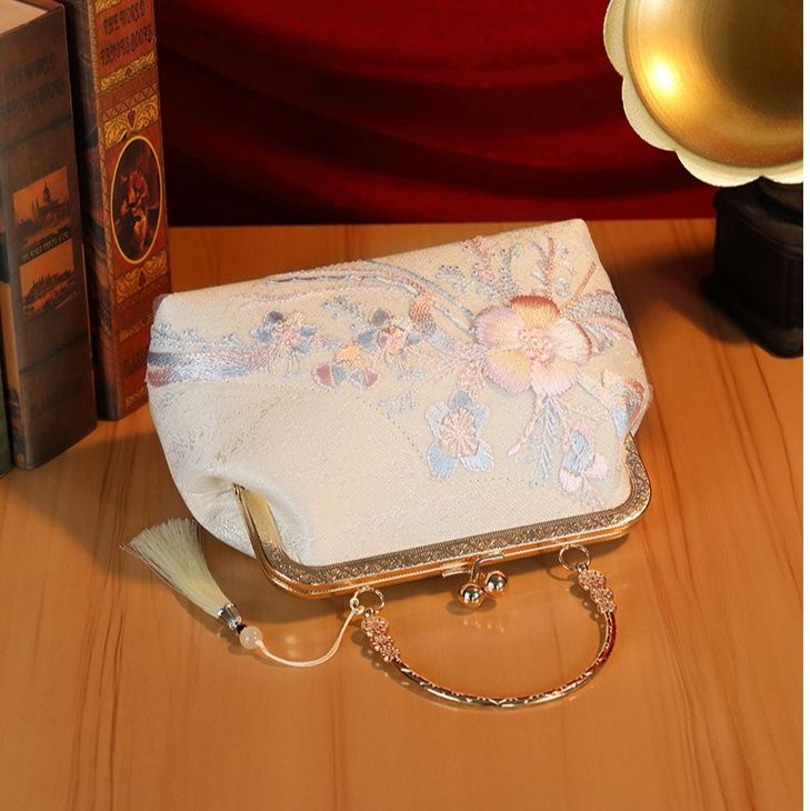 着物バッグ 花柄刺繍がま口ショルダーバッグ真珠飾り付き