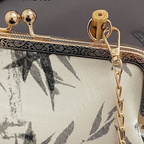 着物バッグ 竹柄刺繍がま口バンブーハンドル和装ショルダーバッグ