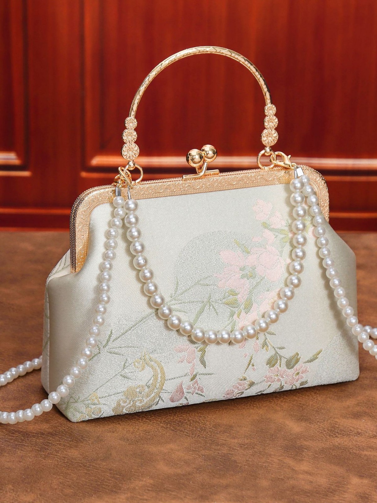 着物バッグ 花鳥刺繍がま口ショルダーバッグ真珠飾り付