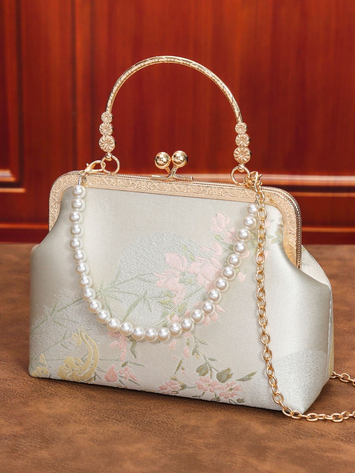 着物バッグ 花鳥刺繍がま口ショルダーバッグ真珠飾り付