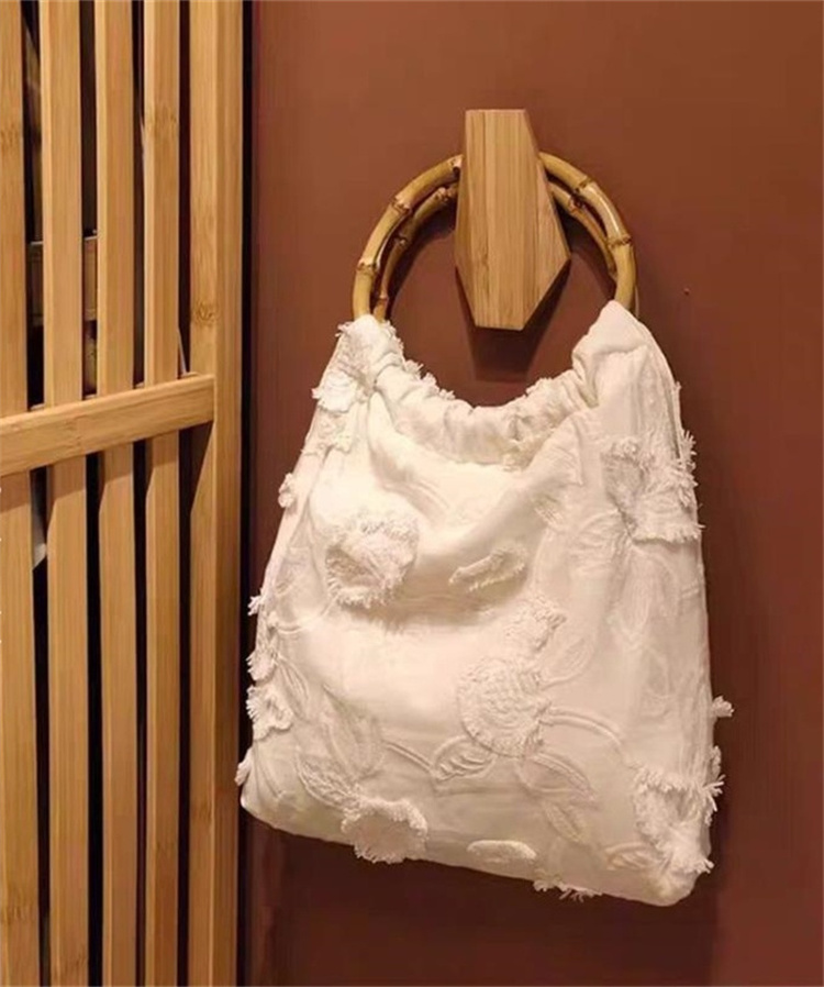 着物バッグ 手作り和風白花刺繍竹持ち手トートバッグ