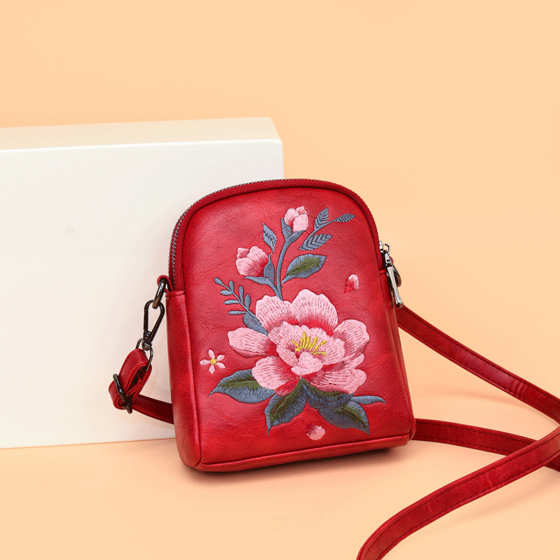 着物バッグ 華やか牡丹刺繍ミニショルダー