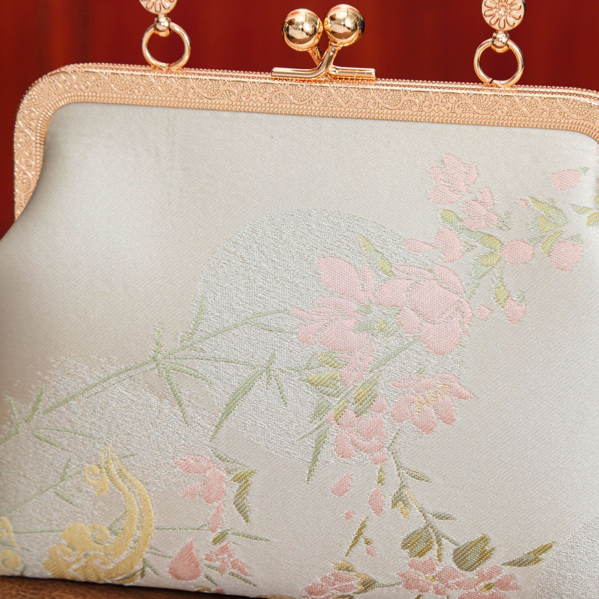 着物バッグ 花鳥刺繍がま口ショルダーバッグ真珠飾り付