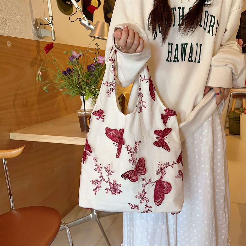 着物バッグ 蝶々舞う刺繍入りトートバッグ