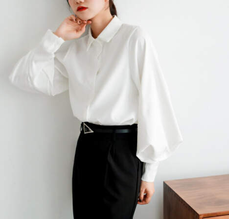 https://fulmo-img-server.com/kireime-closet/0a35819b-85d1-4f7c-ab65-905d4f43a38d.jpg