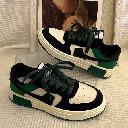 キレイめファッション  モダンレトロ スタイリッシュスニーカー（グリーン）