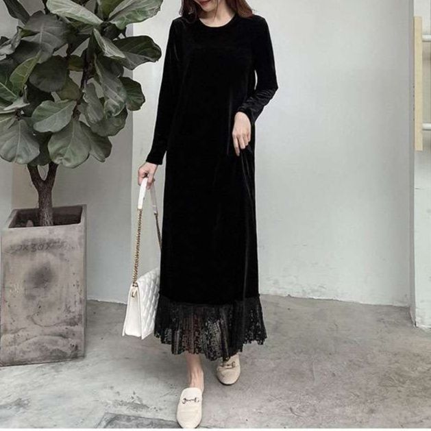 キレイめファッション  レース裾フリル長袖きれいめベロアロングワンピース