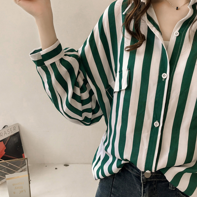 https://fulmo-img-server.com/kireime-closet/1b0c322e-3af4-49f0-8888-6aca1a9642ed.jpg