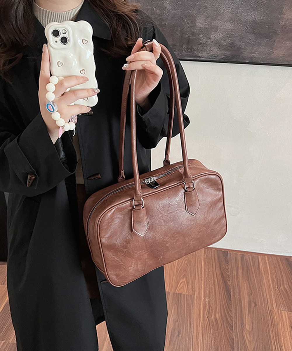 https://fulmo-img-server.com/kireime-closet/8846ddcb-51ec-46ee-82bf-df9deafc8e3a.jpg