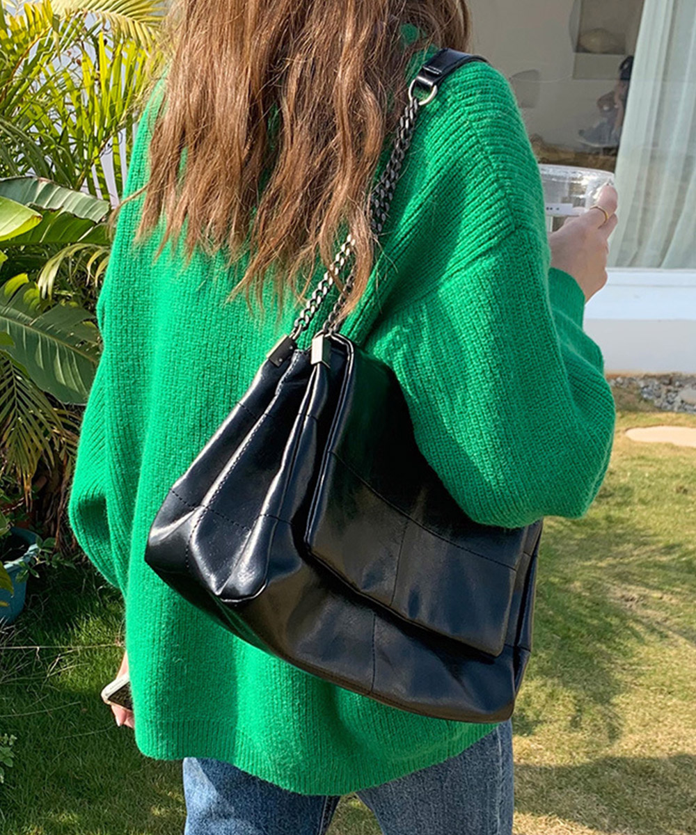 https://fulmo-img-server.com/kireime-closet/a05fa99b-bf3a-4e33-9788-7fe8221c96eb.jpg