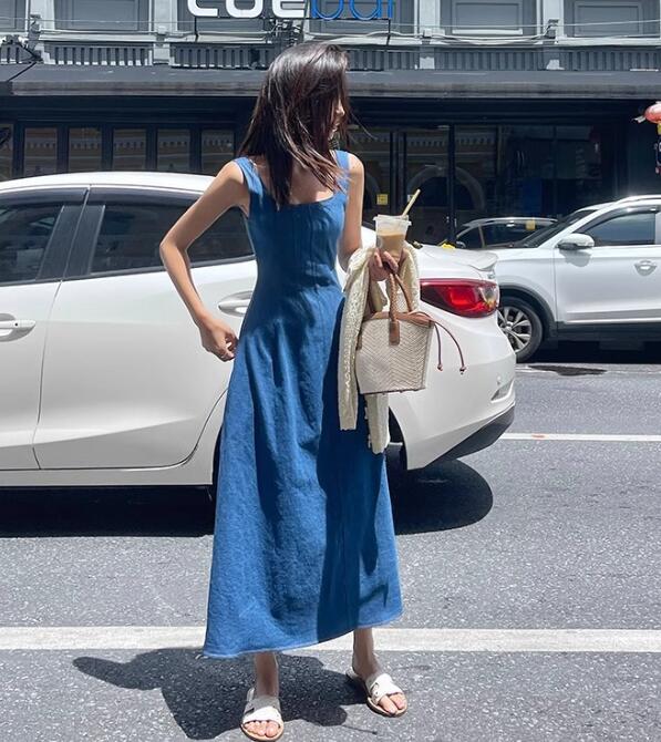 https://fulmo-img-server.com/kireime-closet/a7fb95a0-2673-42cc-a630-7613987cb8a9.jpg