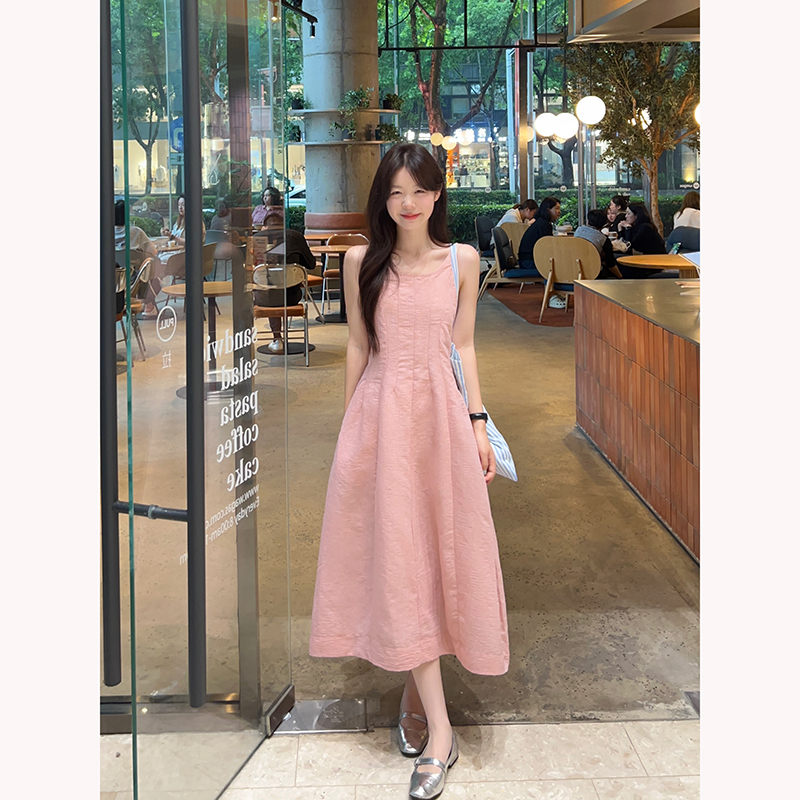 https://fulmo-img-server.com/kireime-closet/d8b90463-9113-4a40-8e1c-0d2a1d4f7587.jpg