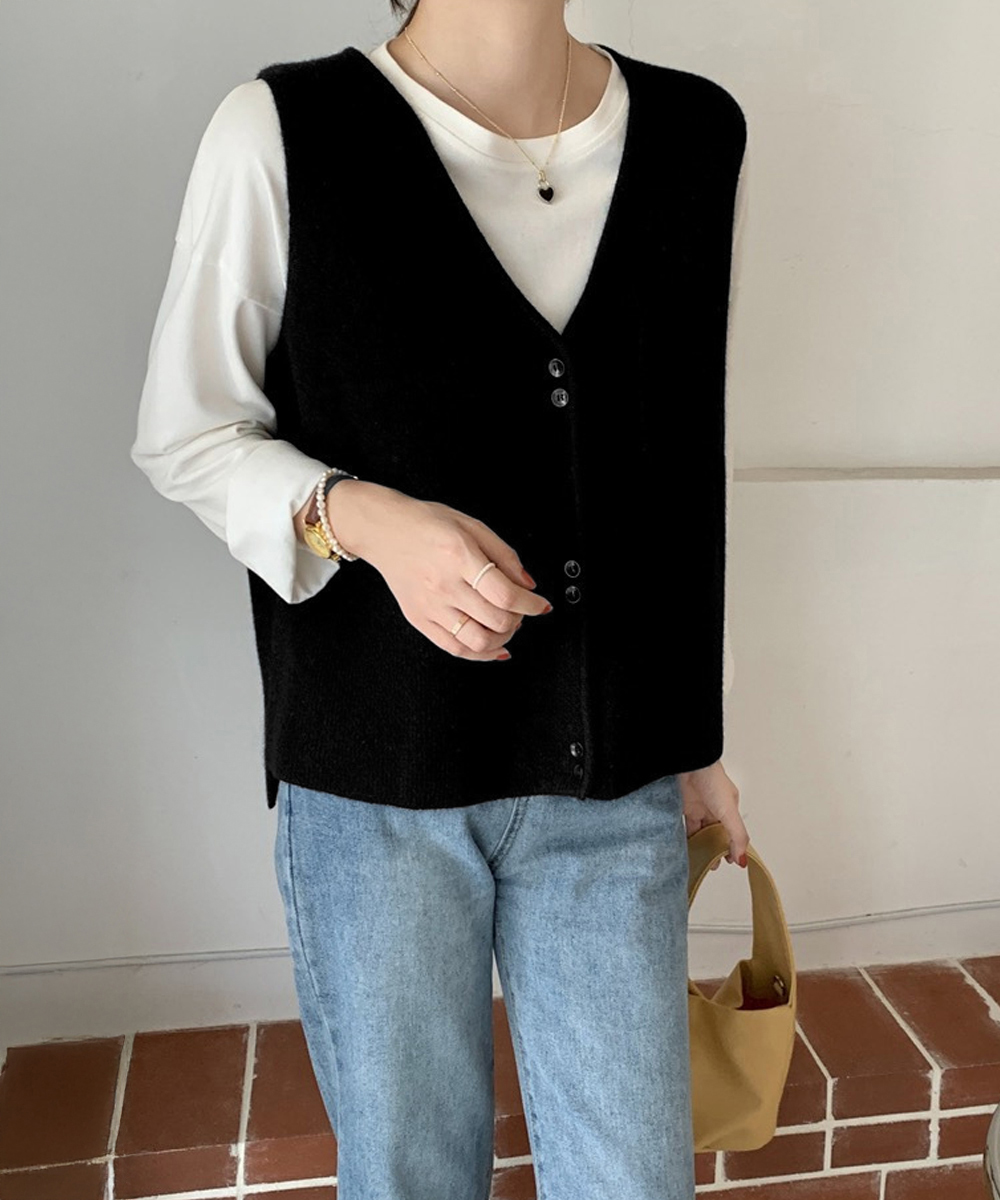 https://fulmo-img-server.com/kireime-closet/e97a81af-4ff7-47cc-a88d-e8b6c5fae0cd.jpg