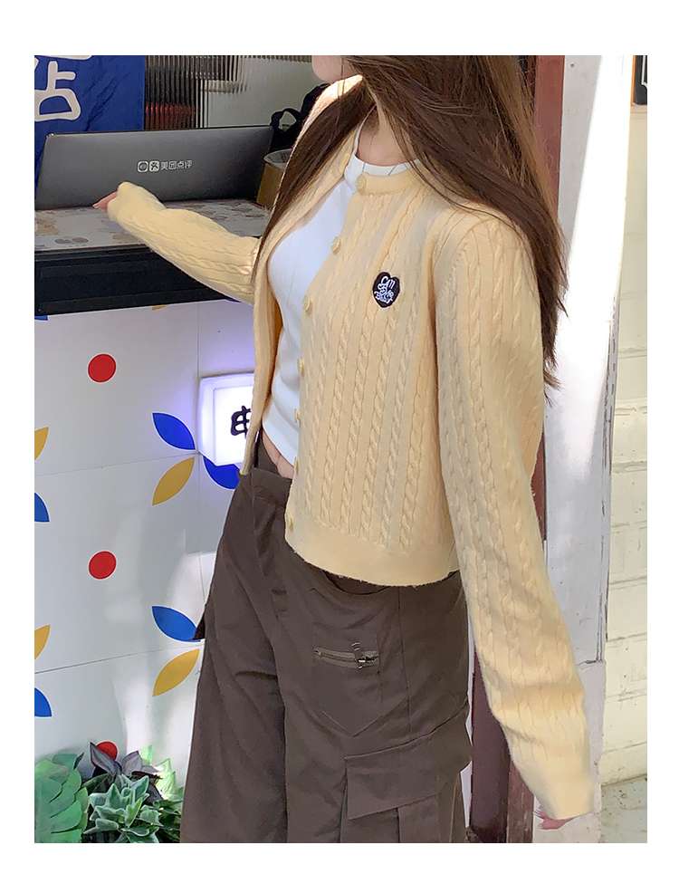 https://fulmo-img-server.com/kireime/162c0e96bee048eb91aaf46fd20058d4.jepg