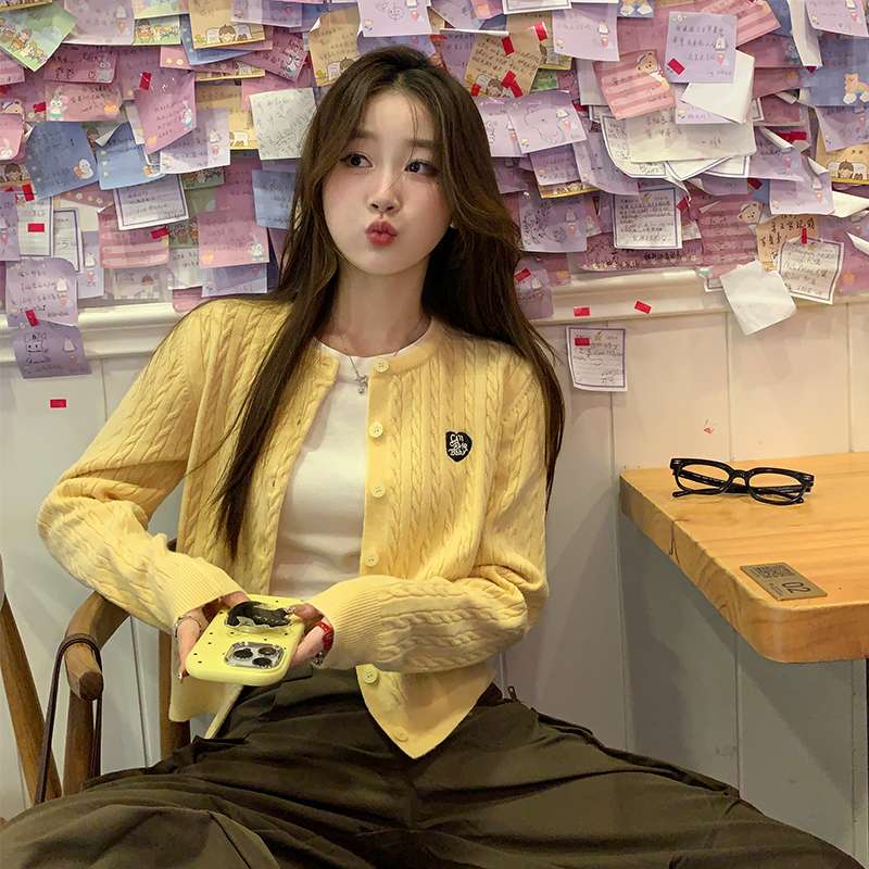 https://fulmo-img-server.com/kireime/46f30d0bcb2a4837914ac18afed9bddc.jepg