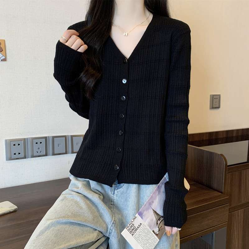 https://fulmo-img-server.com/kireime/6ea9e40276ae41f689dff83158b11189.jepg