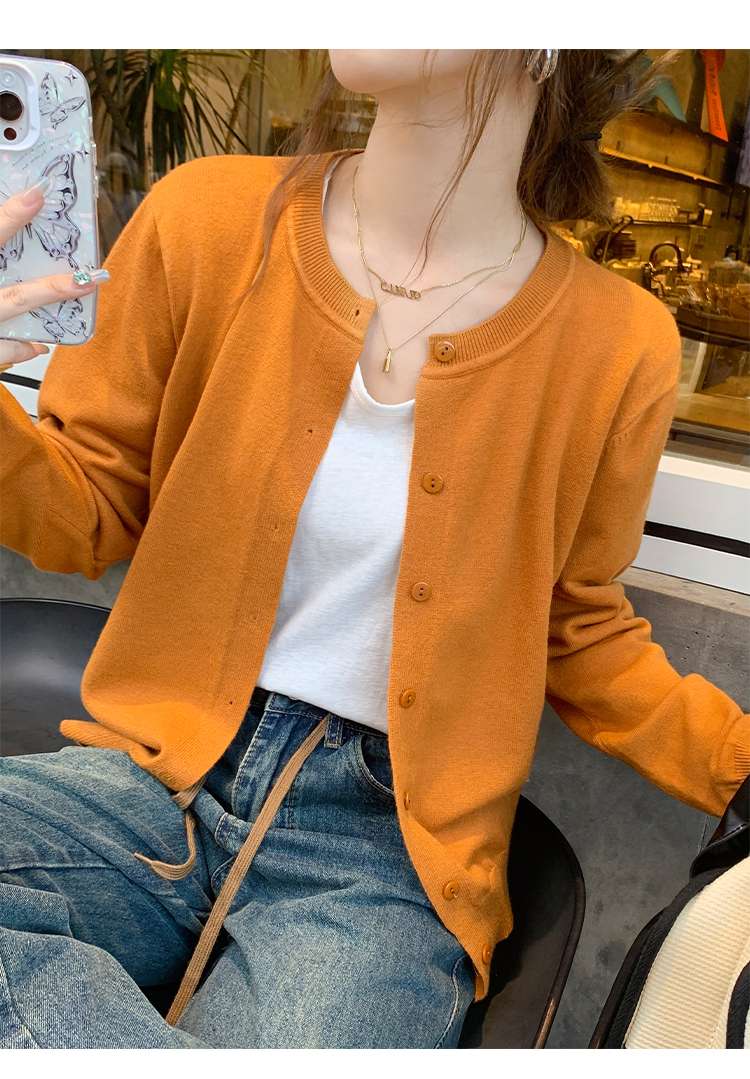 https://fulmo-img-server.com/kireime/ba278f67c7454a4585837e719e300eee.jpg