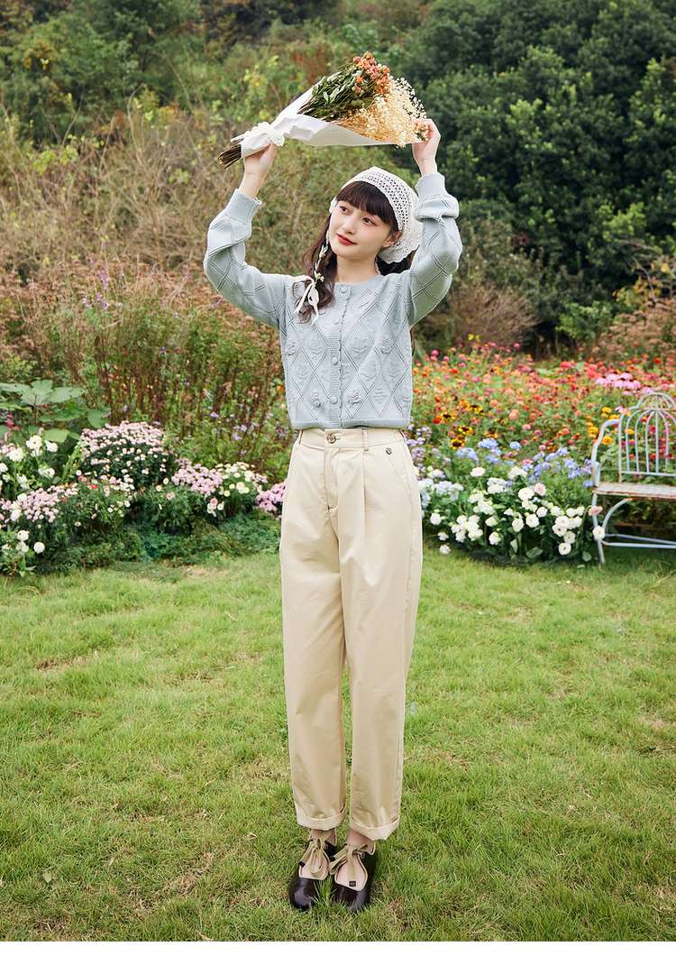 キレイめファッション  ゆったりストレートチノパンツ