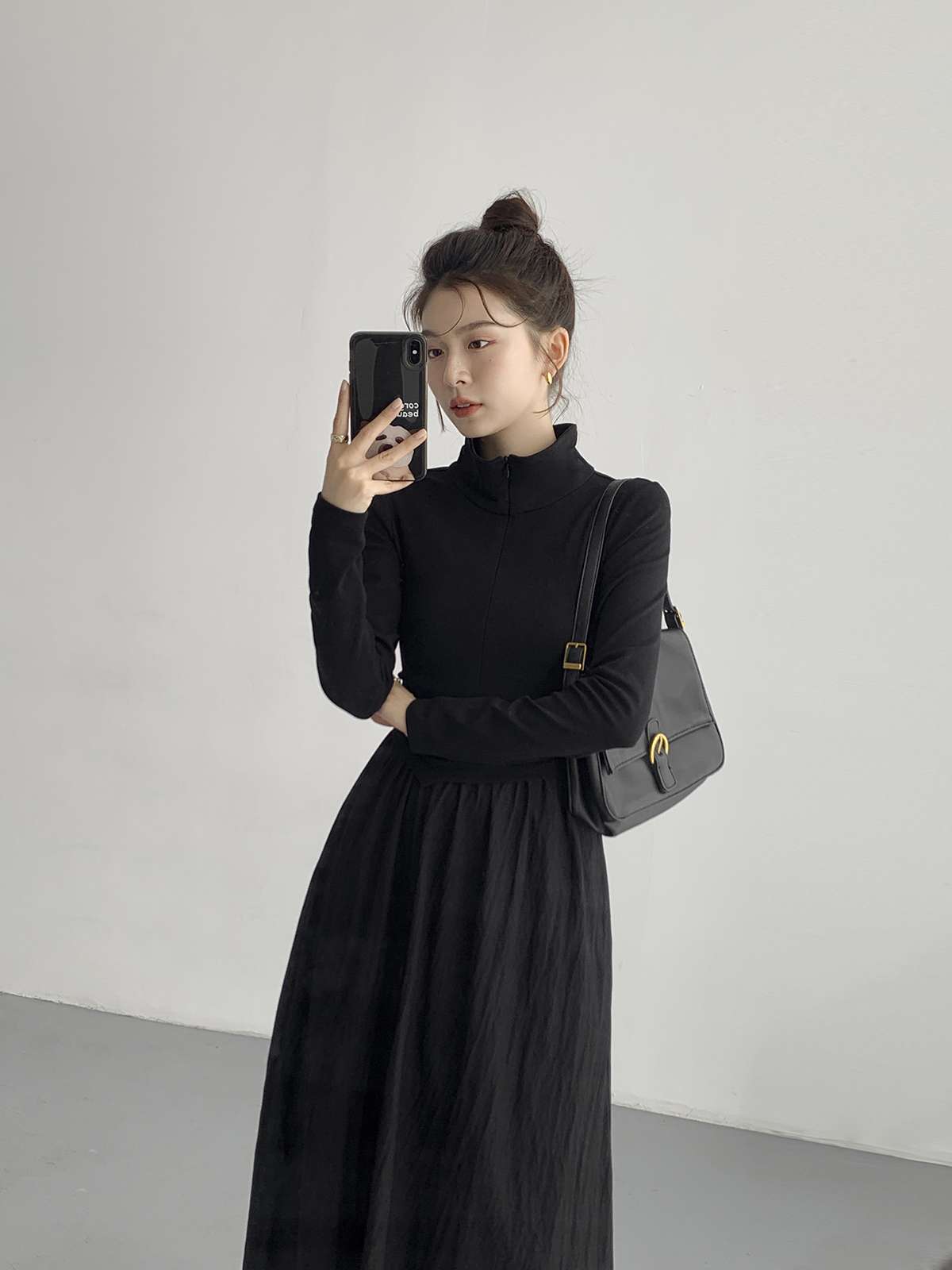 https://fulmo-img-server.com/kireime/fb8c1b82f5014cd3bbf8e8551c97e323.jepg