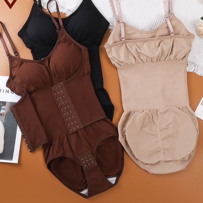 https://fulmo-img-server.com/kiremie-underwear/1785913084291_889vc0xf_ehcit7se.jpeg