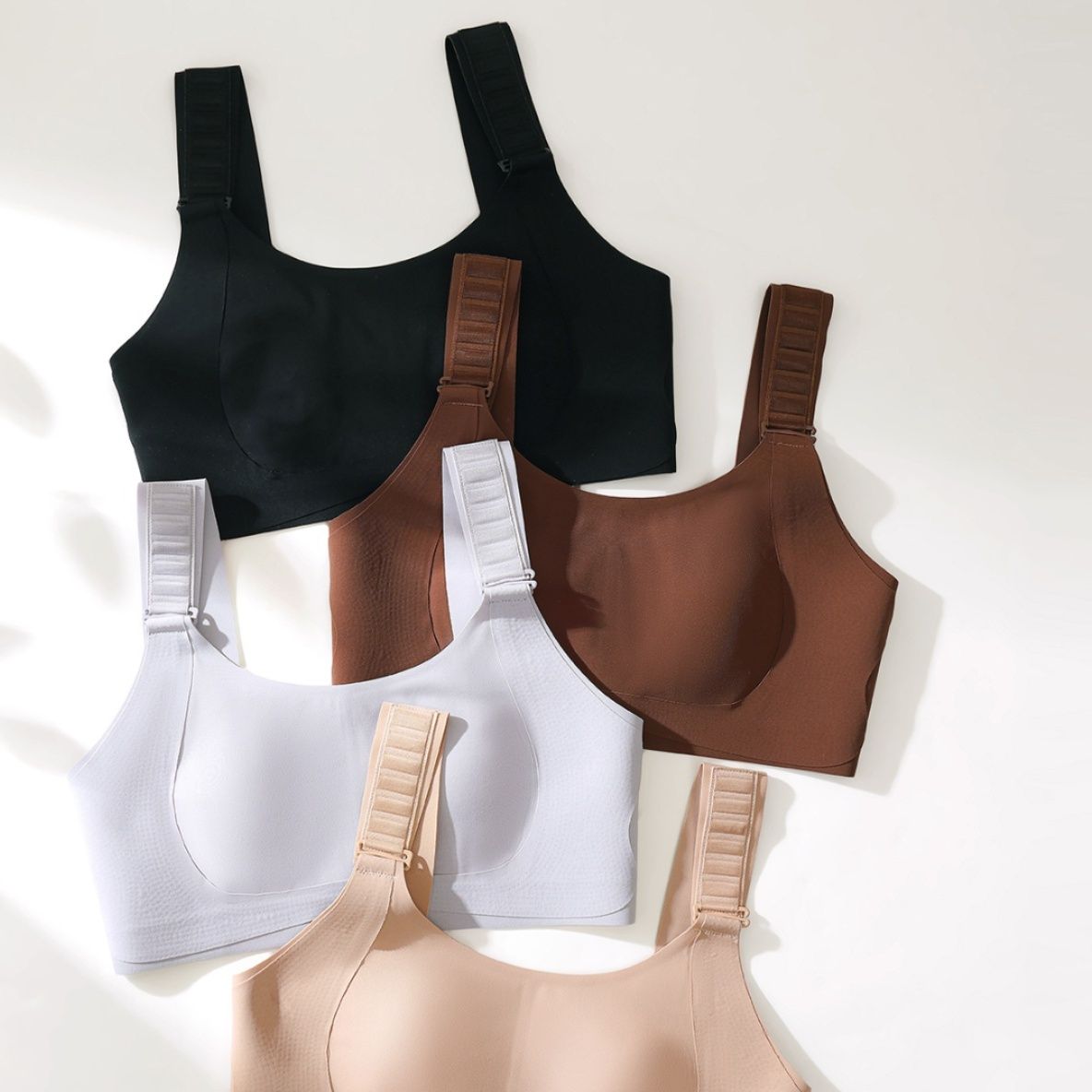 https://fulmo-img-server.com/kiremie-underwear/1787633568997_fpxbfnft_km4m0ef0.jpeg