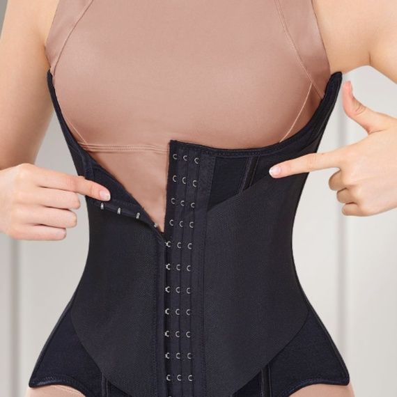 https://fulmo-img-server.com/kiremie-underwear/1787967449535_kylwueol_vswx0xwl.jpeg