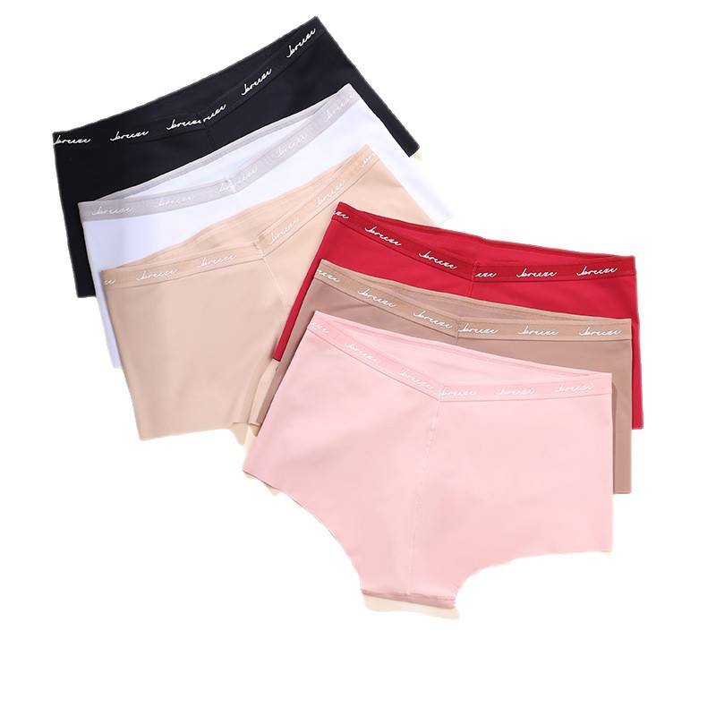 https://fulmo-img-server.com/kiremie-underwear/57b58e10-ced0-4be2-93c3-9107dbc9fb05.jpg