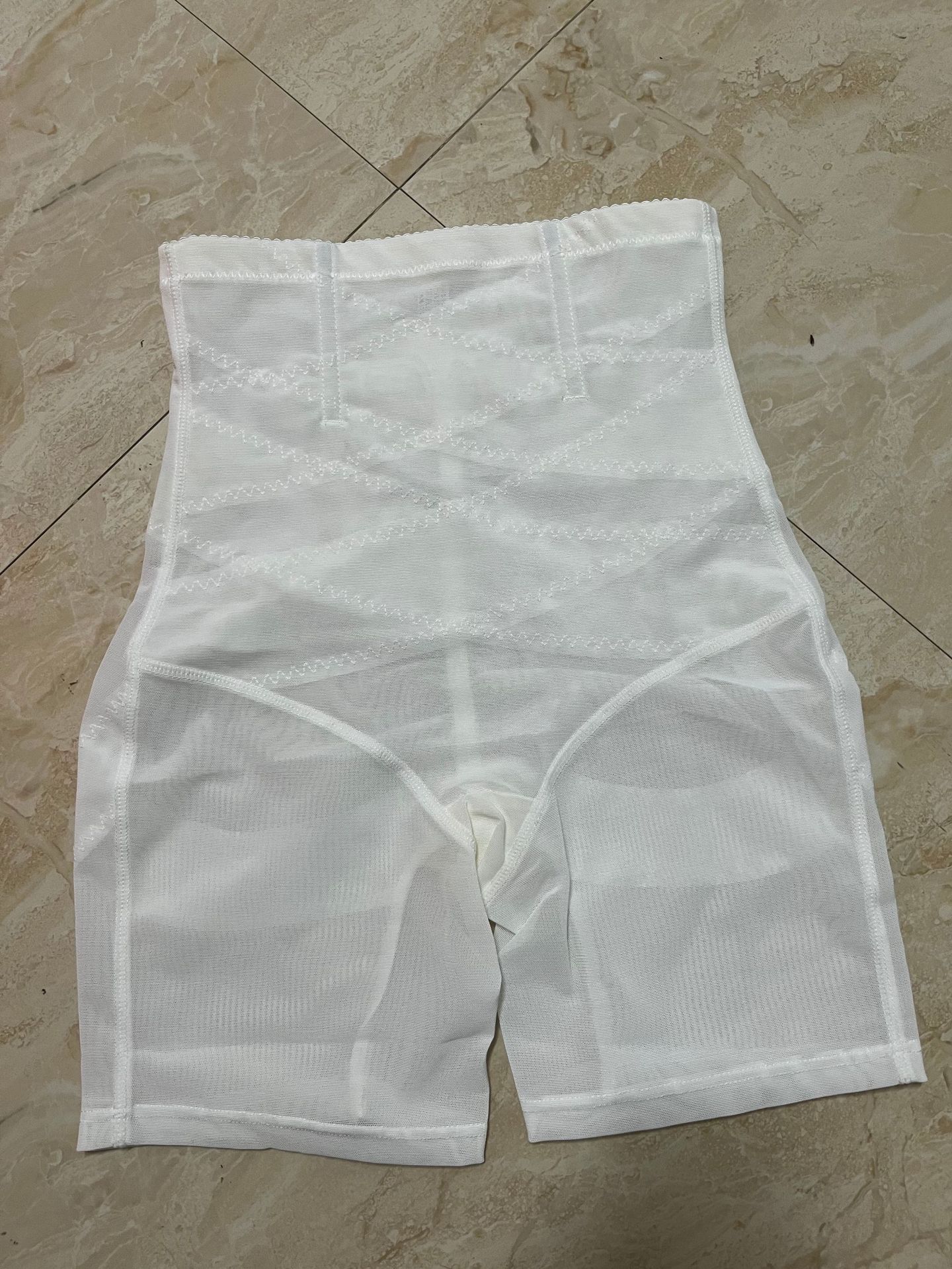 https://fulmo-img-server.com/kiremie-underwear/5851c459-dfa4-4709-83ac-43fdc7a00535.jpg