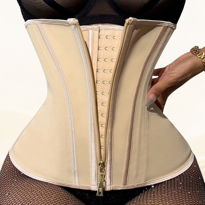 https://fulmo-img-server.com/kiremie-underwear/bfb3b3d2-f7ca-42d1-8785-b13c5c30eb47.jpg