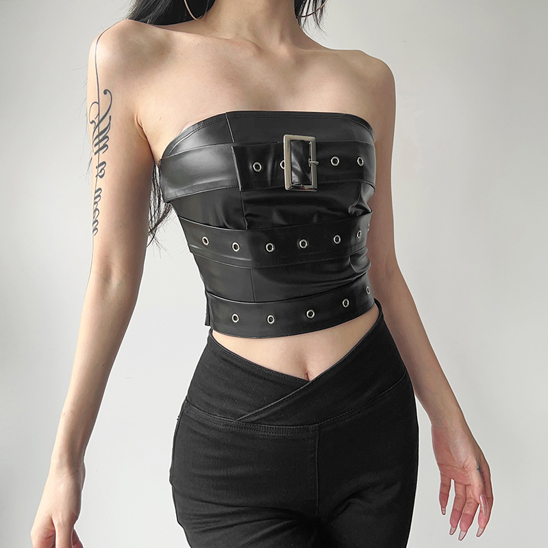 https://fulmo-img-server.com/kiremie-underwear/e42ecd29-de40-47be-a23a-f5941f3a9e16.jpg