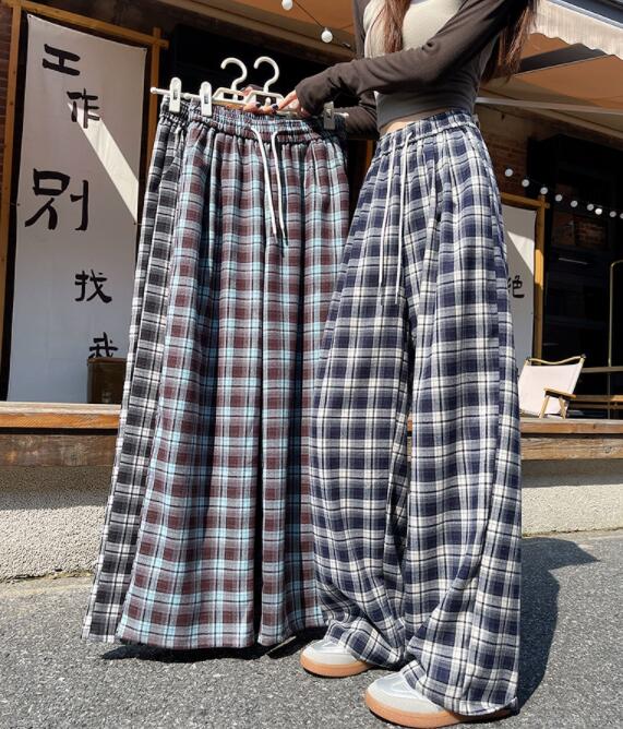 着痩せコーデ チェック柄ワイドパンツ 着痩せ効果抜群レディース