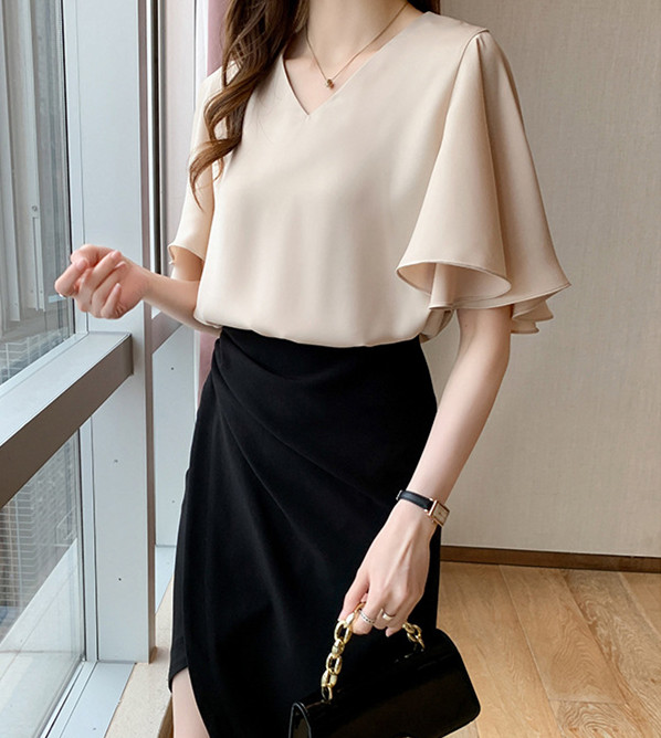 https://fulmo-img-server.com/kiremie/aab1c093-3a28-46f9-b7a8-a8097e68763d.jpg