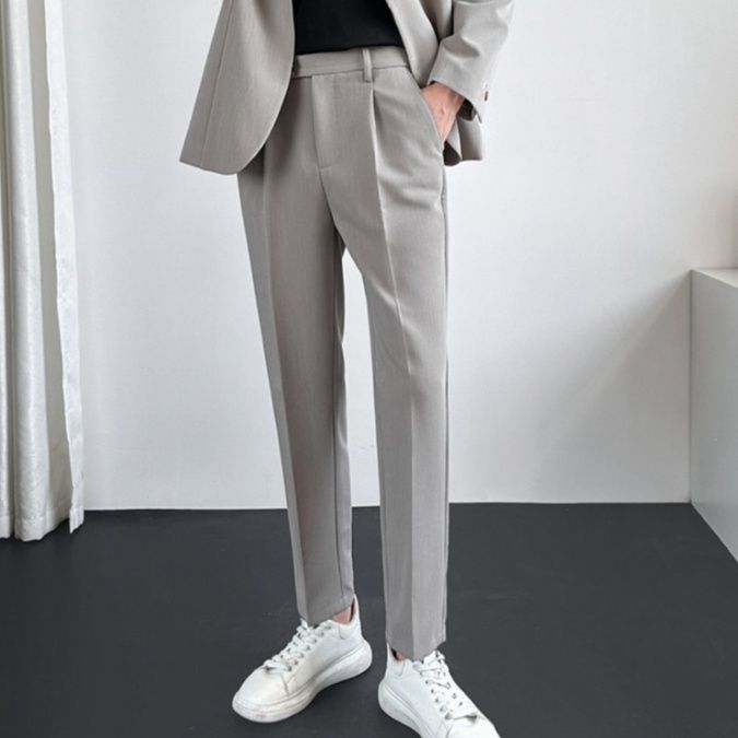 メンズフォーマルスーツ 上品なテーラードジャケットとシャツとスラックスのセット