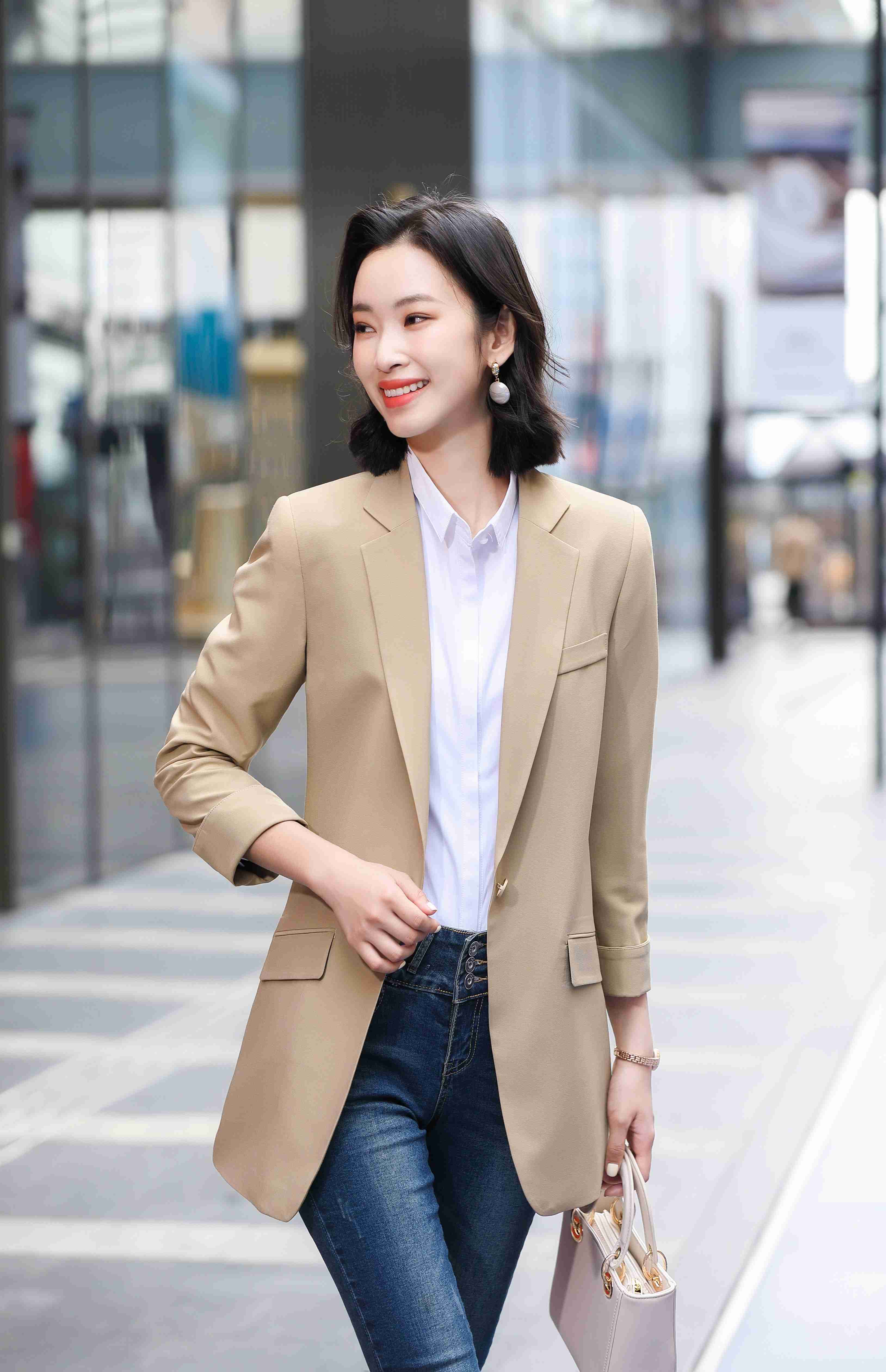 https://fulmo-img-server.com/kirinsuit/a951d63f-d983-42d4-84ef-b18b8811e1b1.jpg