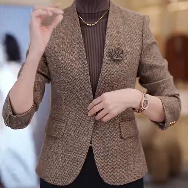 フォーマルスーツ ヘリンボーン柄フラワーコサージュ付きテーラードジャケット