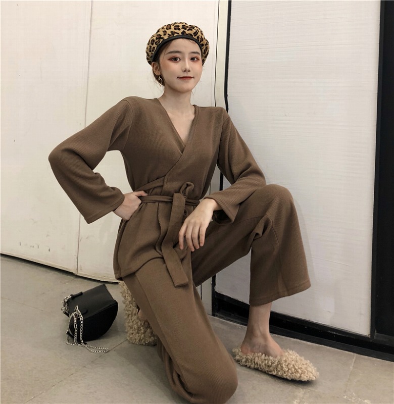 https://fulmo-img-server.com/kirinsuit/cae02926-65cf-4186-b01a-caa4217df94a.jpg