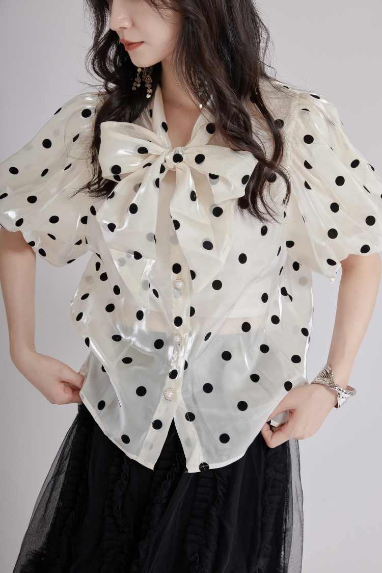 フォーマルスーツ 水玉柄蝶結びパフ袖ブラウス女性用半袖