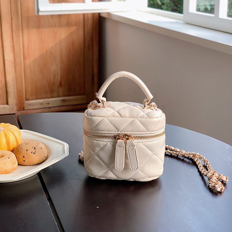 キルティングバッグ キルティングチェーンバッグ レディース 韓国風ショルダーバッグ