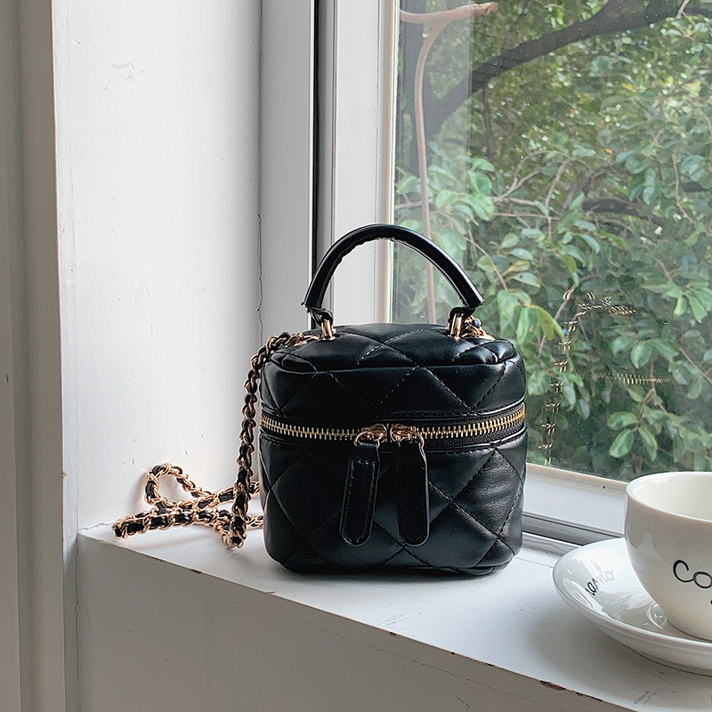 キルティングバッグ キルティングチェーンバッグ レディース 韓国風ショルダーバッグ