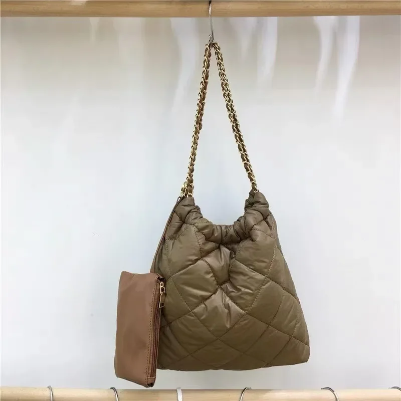 https://fulmo-img-server.com/kiruti/1e89a6df-aa2f-4b55-9535-0b5340f7d783.jpg