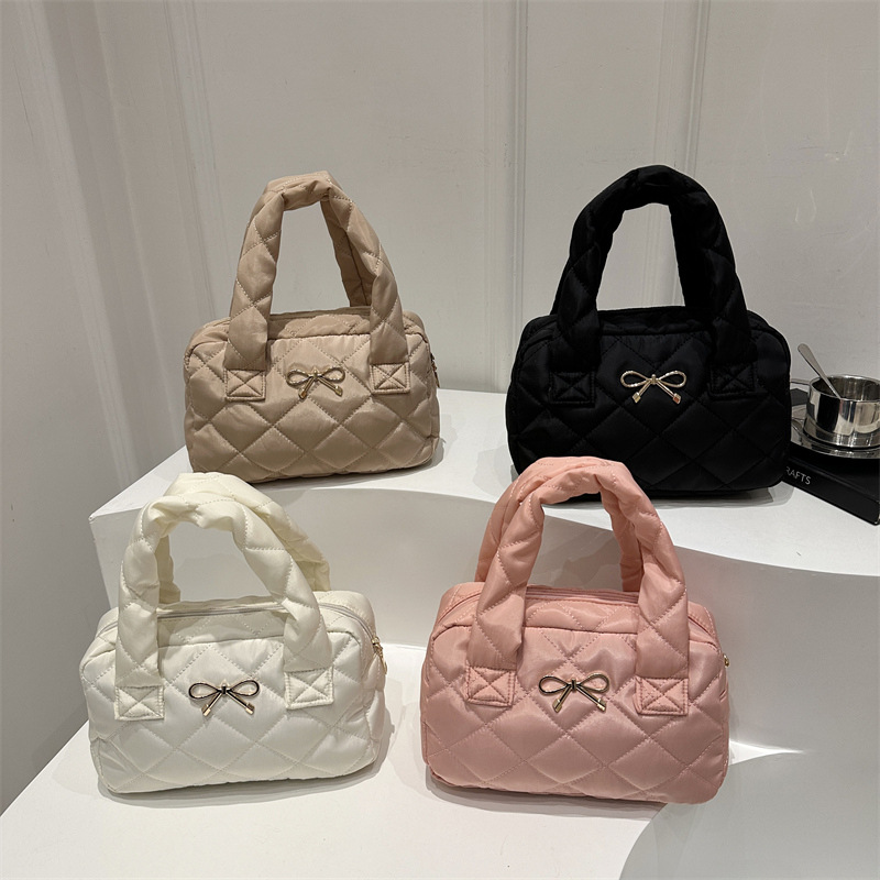 キルティングバッグ リボン付きキルティングトートバッグ 韓国風ハンドバッグ