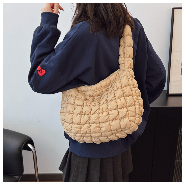 キルティングバッグ ふんわりキルティングショルダー