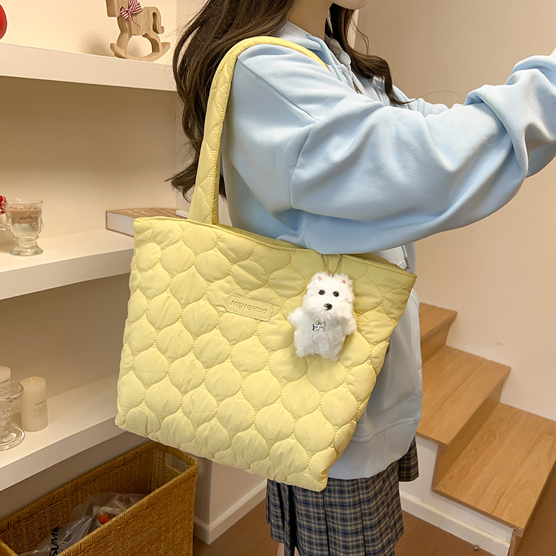 キルティングバッグ ぬいぐるみ付きふっくらキルティングトートバッグ