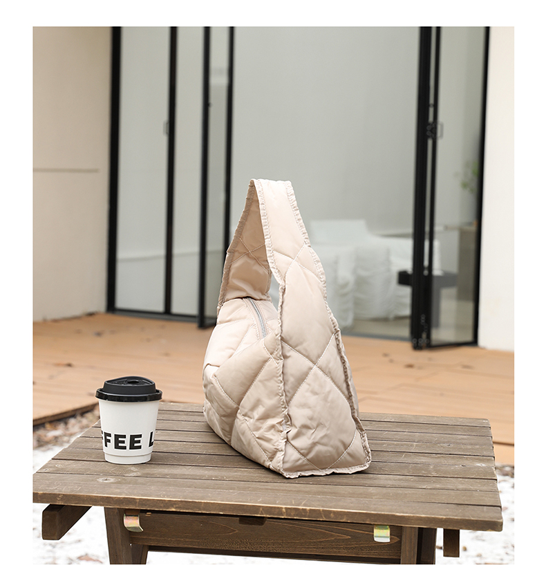 キルティングバッグ もこもこキルティングショルダーバッグ