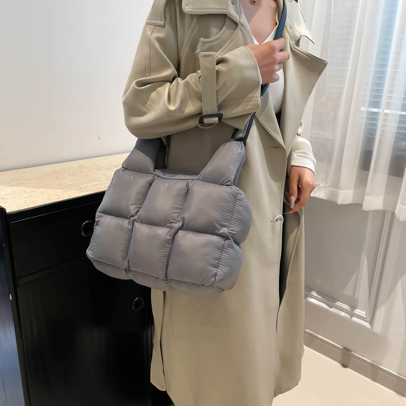キルティングバッグ ふんわりキルティングショルダー