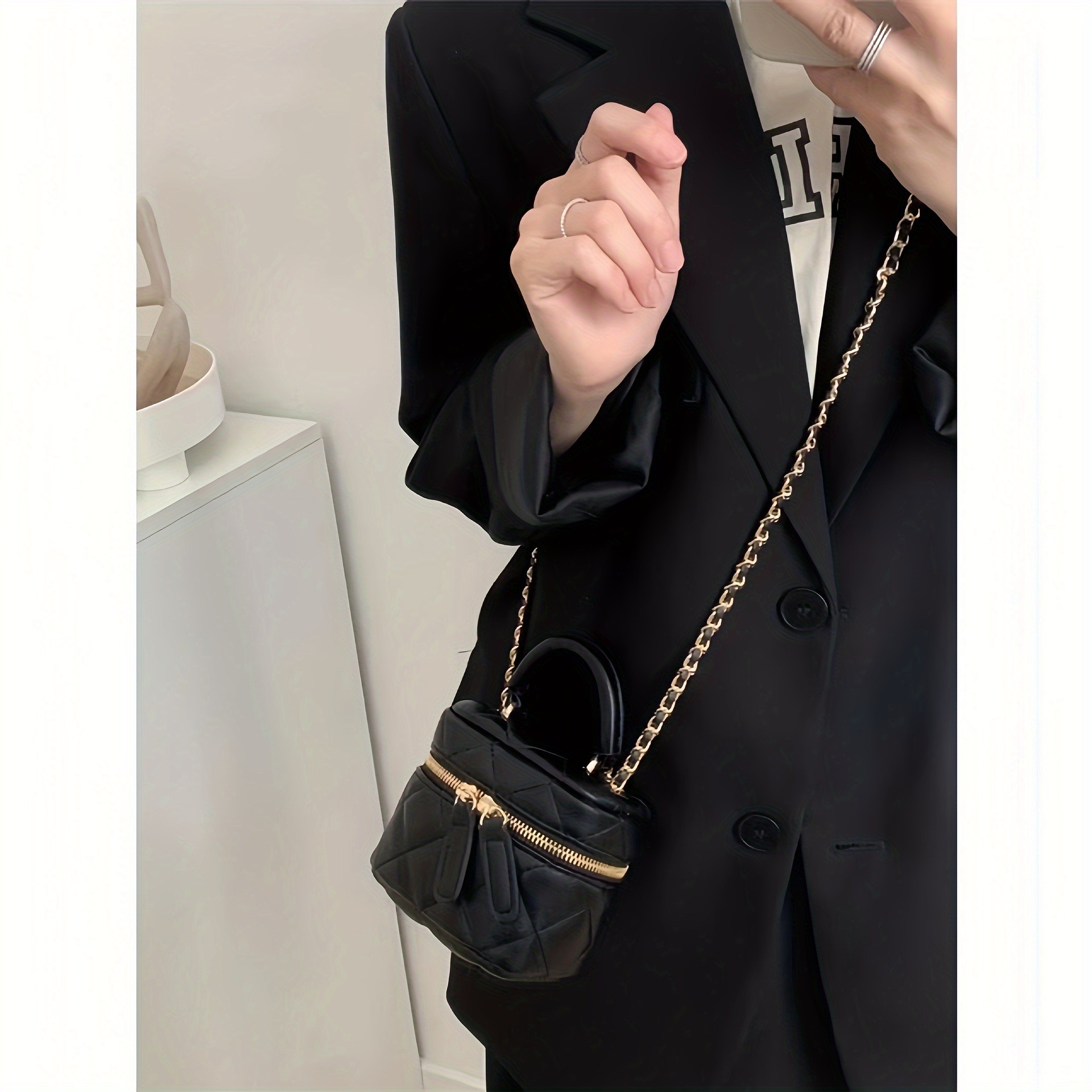https://fulmo-img-server.com/kiruti/a3eaae8a-41d9-46ef-9a14-d3df6094acef.jpg