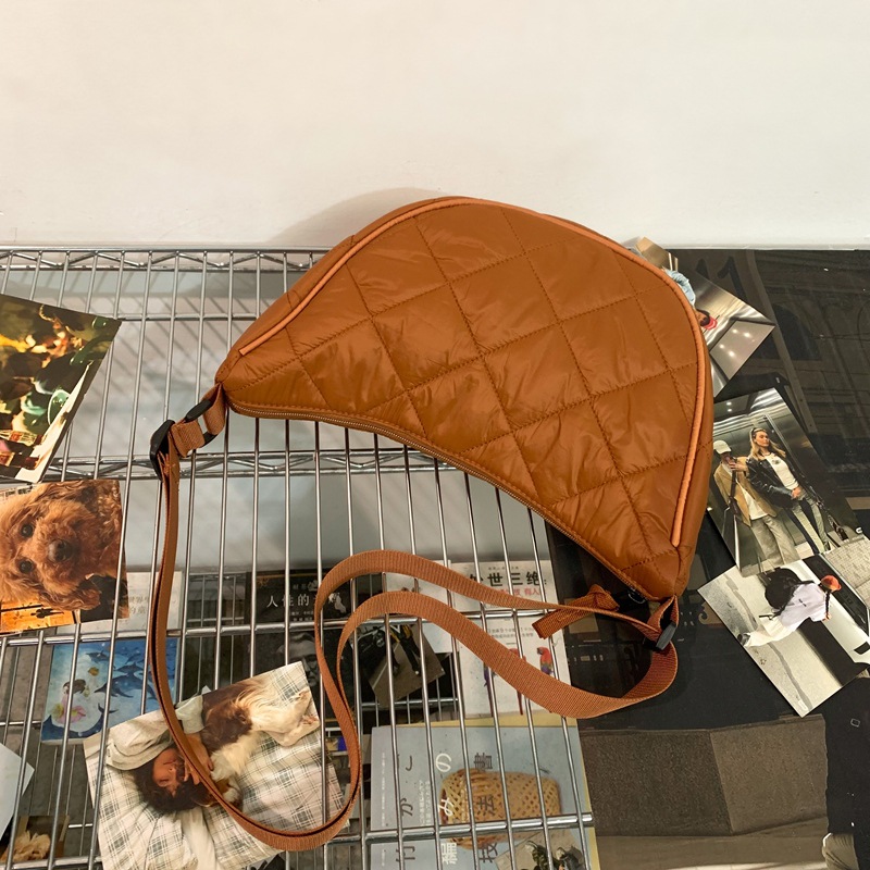 キルティングバッグ なめらかキルティングショルダー