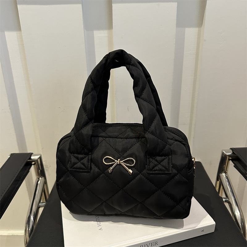 キルティングバッグ リボン付きキルティングトートバッグ 韓国風ハンドバッグ