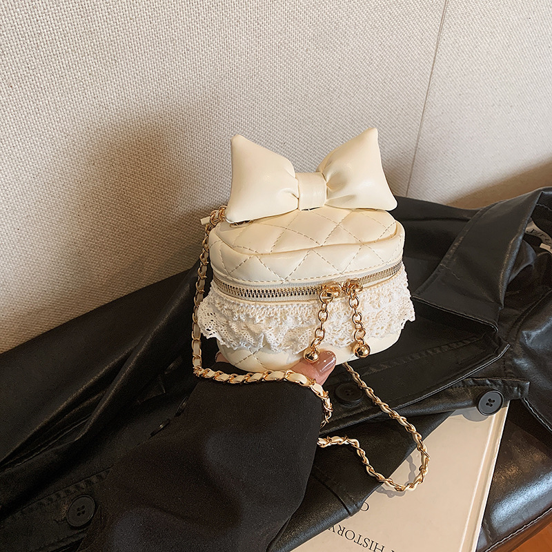 キルティングバッグ リボン付きキルティングチェーンバッグ可愛いミニショルダー