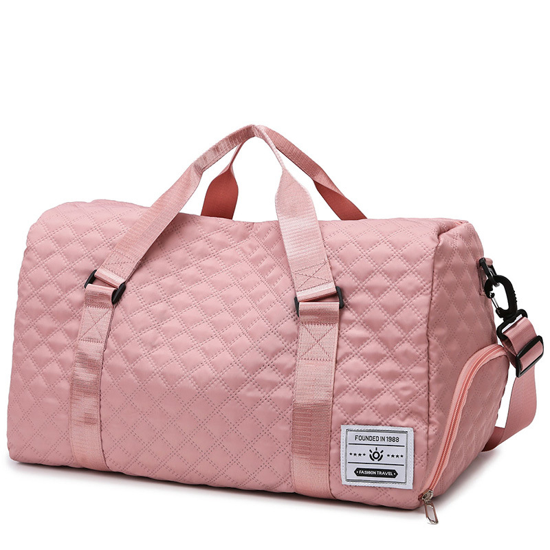 キルティングバッグ 軽量キルティング加工の大容量旅行ボストンバッグ